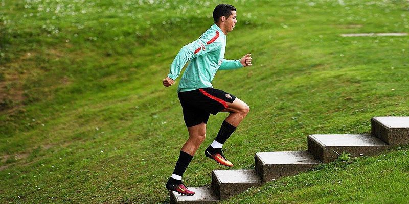 Ronaldo: Kiếm Tiền Đỉnh Nhất EURO, Giữ Tài Sản Khổng Lồ 2 Nhờ sự thành công trong sự nghiệp, cầu thủ sở hữu nhiều tài sản giá trị